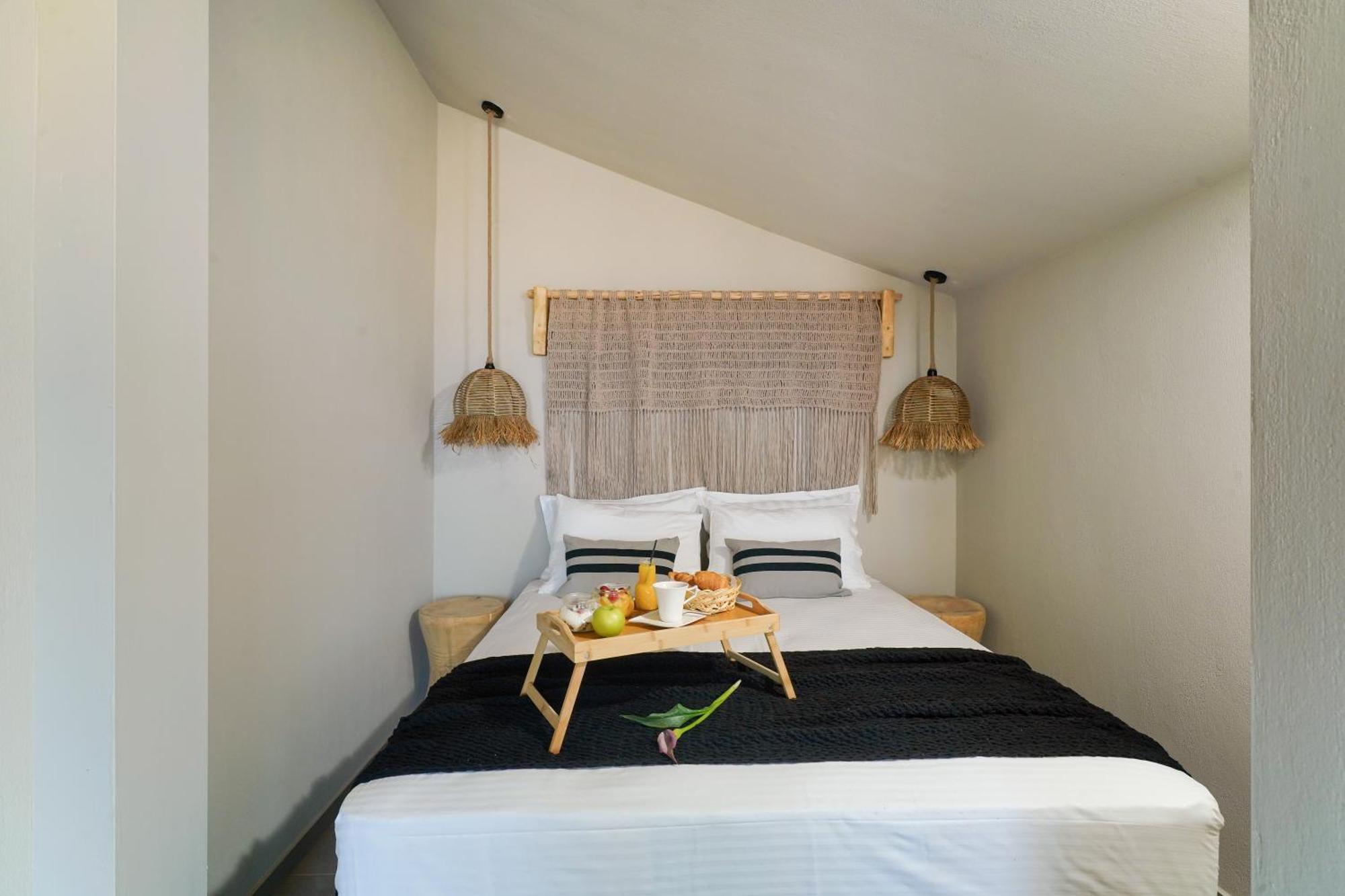 Amo Golden Suites Chrysi Ammoudia Exterior foto